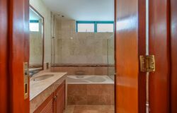 Tai Keng Villas (D19), Terrace #594213321